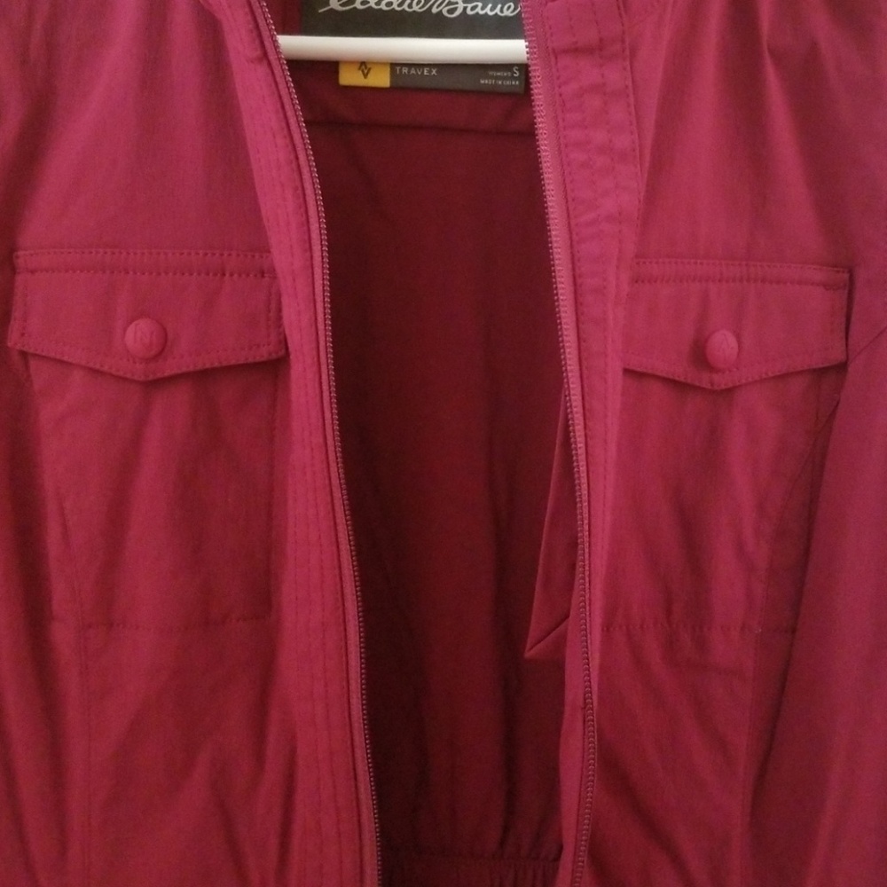 Vest - Picture 4 of 4